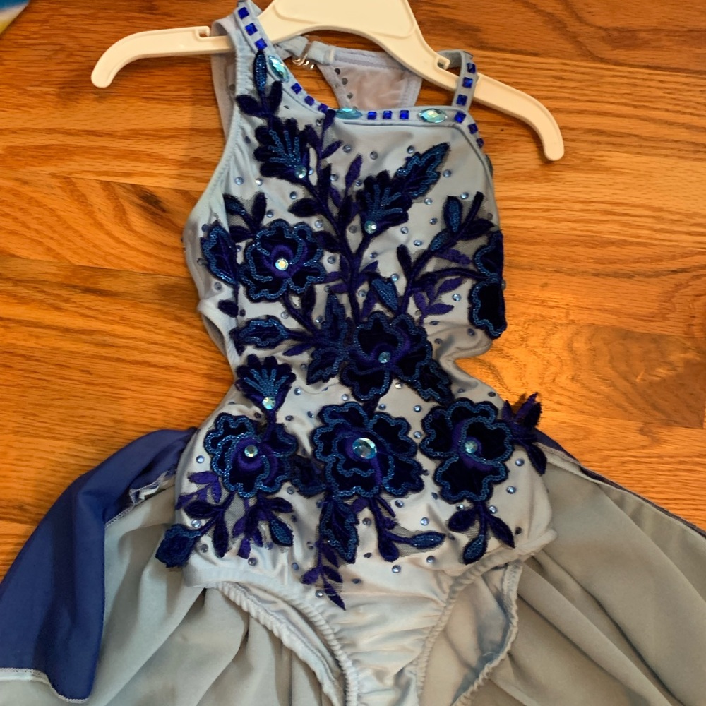 Dance costume blue